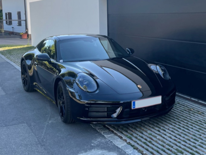 Porsche 911 GTS in Vorarlberg mieten